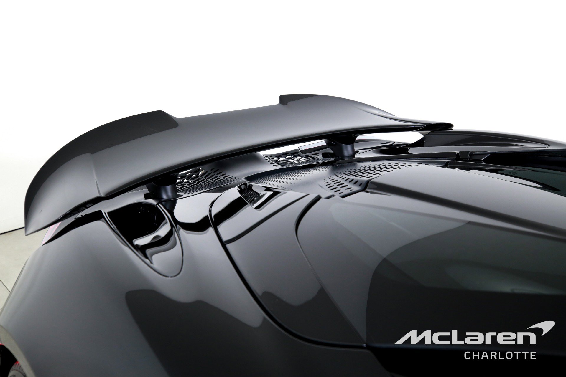 New 2026 McLaren 750S image 32