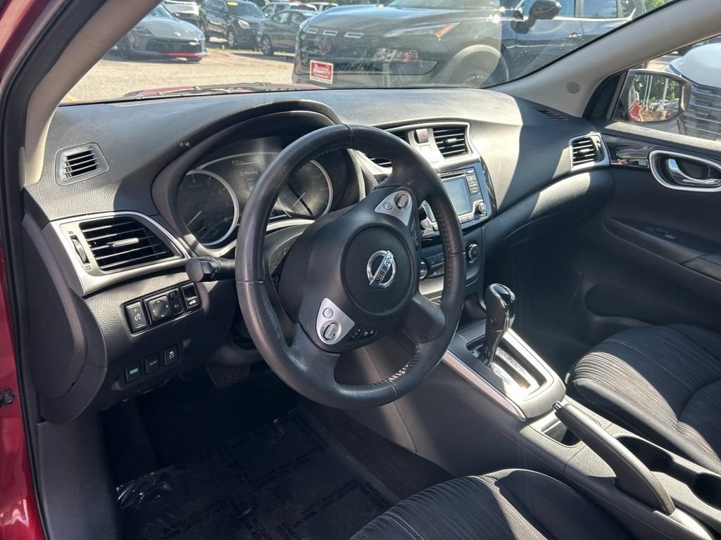 Used 2017 Nissan Sentra SV FWD image 18