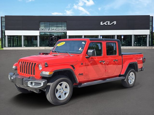 Used 2023 Jeep Gladiator Sport AWD/4WD image 2
