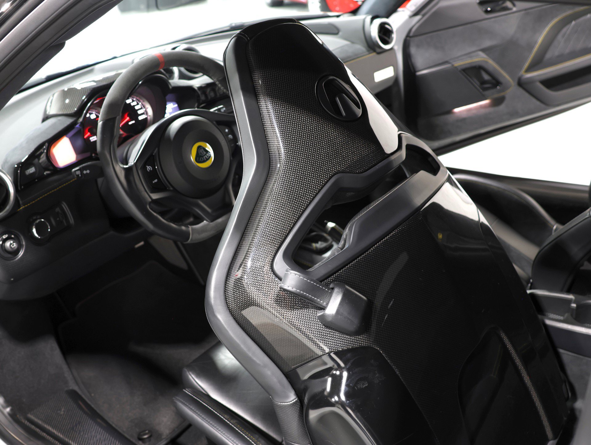 Used 2020 Lotus Evora RWD image 15