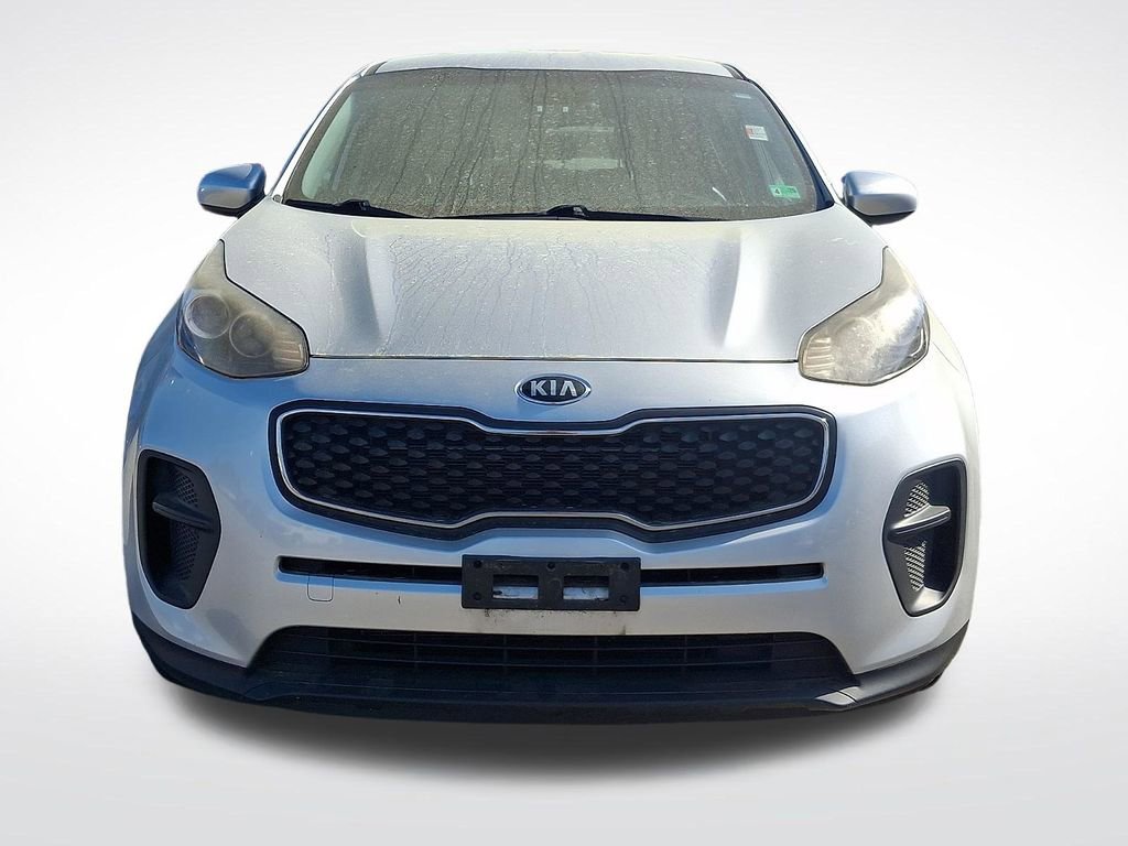 Used 2017 Kia Sportage LX image 2