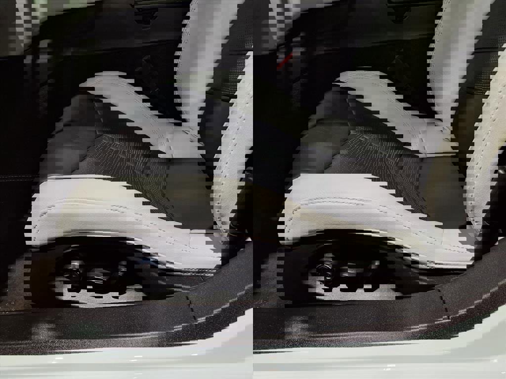 Used 2023 Chevrolet Corvette Z06 w/ Engine Appearance Package image 17