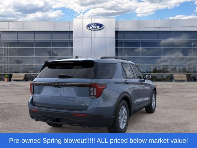 Used 2026 Ford Explorer Active AWD/4WD image 8