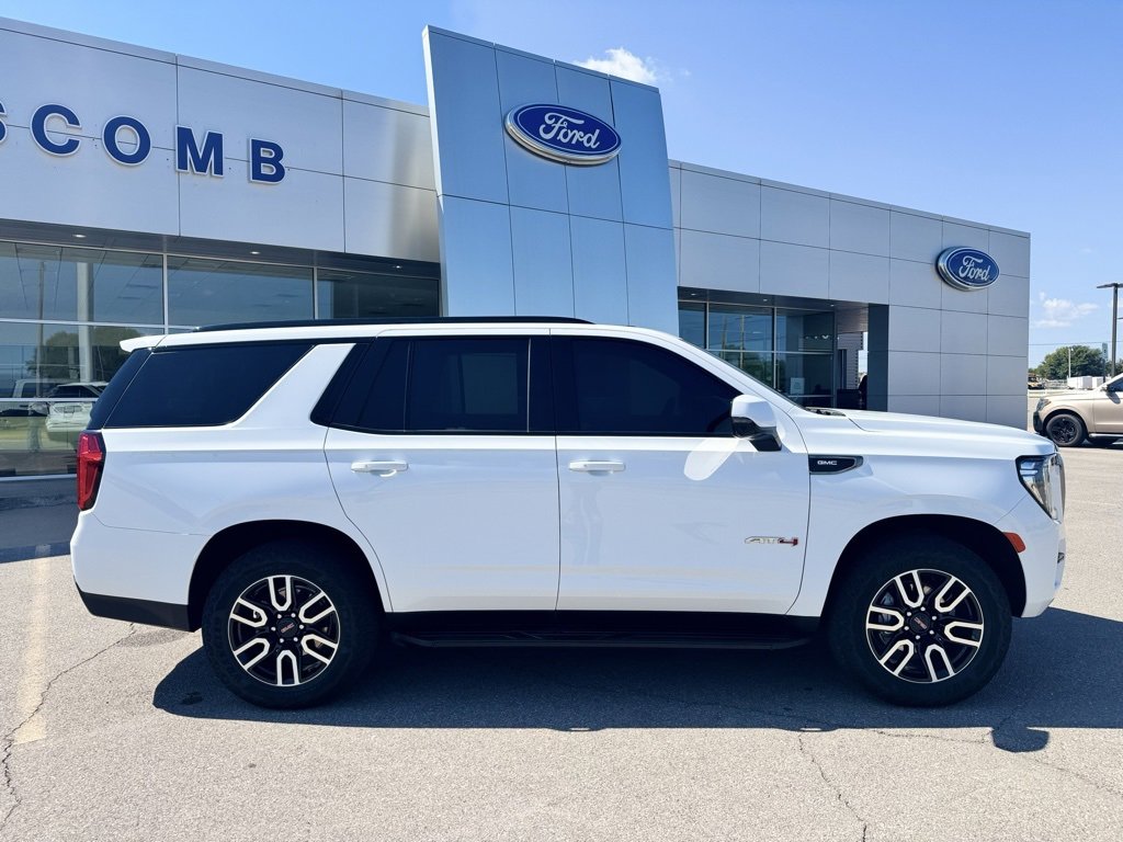 Used 2024 GMC Yukon AT4 w/ Technology Package image 5