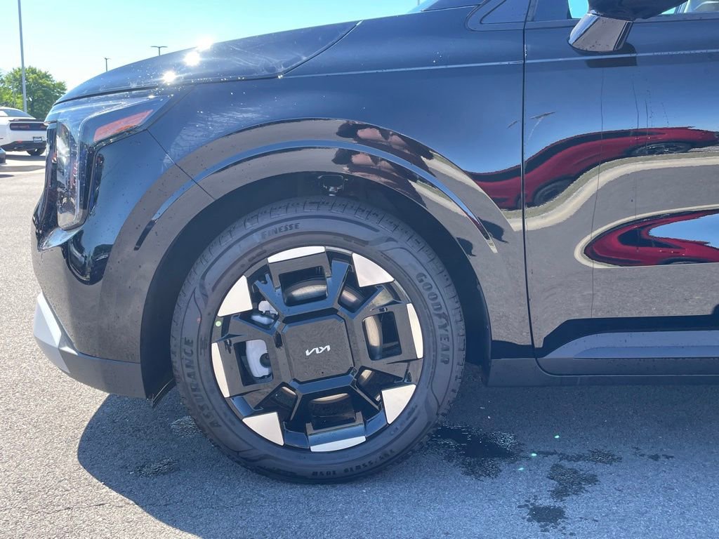 New 2026 Kia Carnival EX image 32