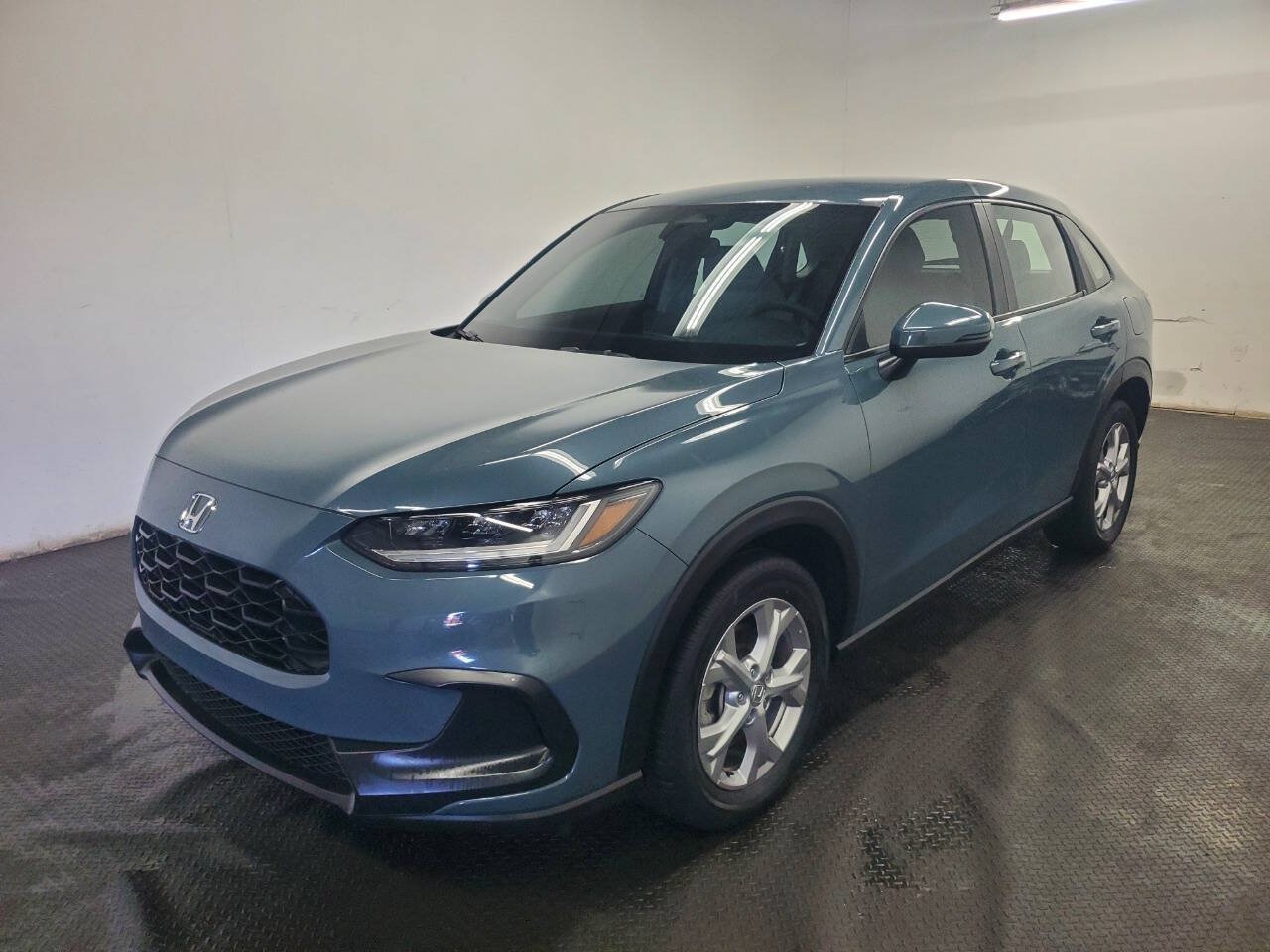 Used 2023 Honda HR-V LX