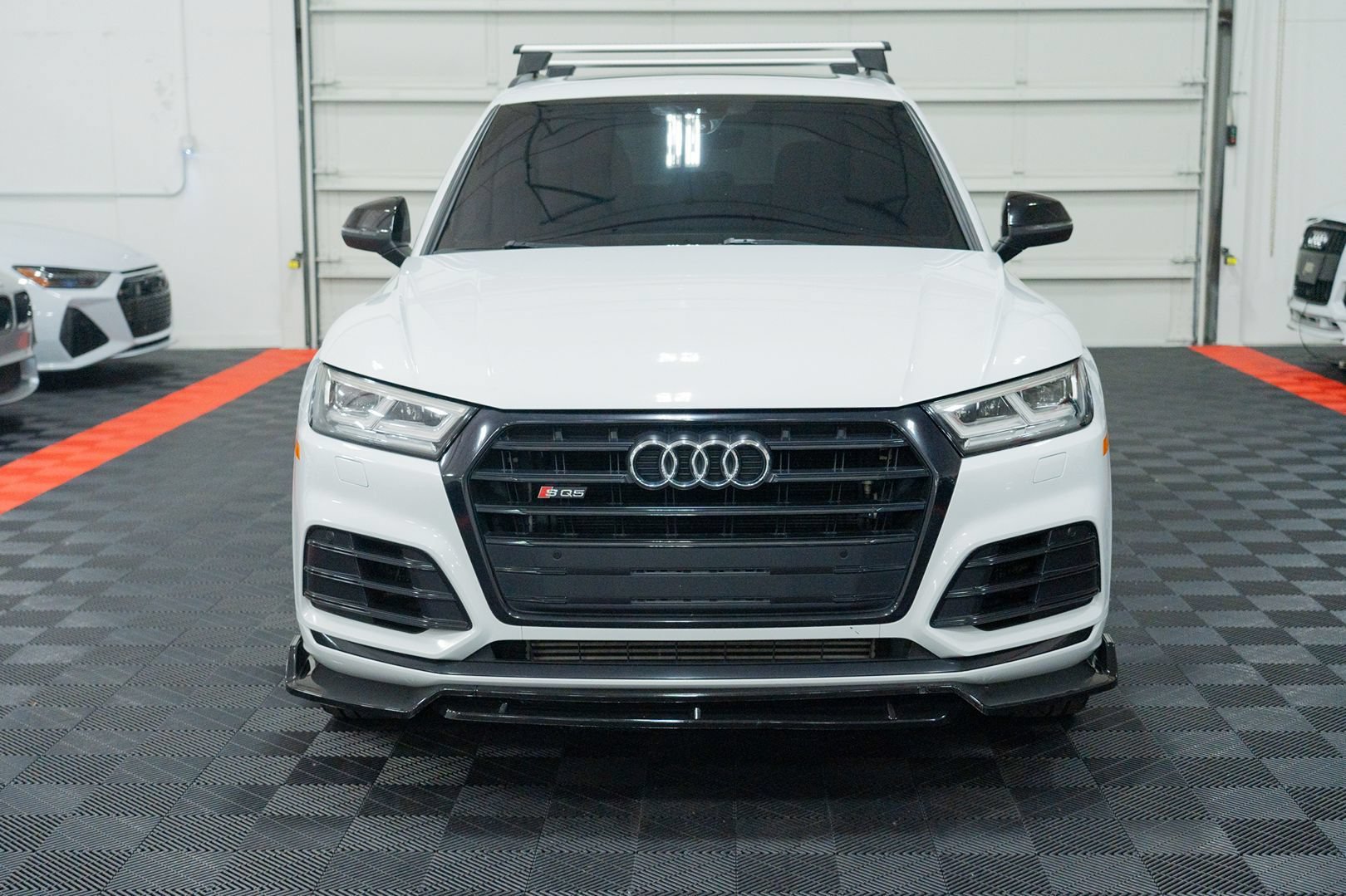 Used 2020 Audi SQ5 Premium Plus w/ Premium Plus Package AWD/4WD image 2