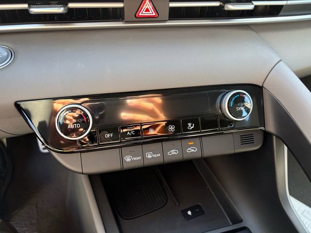 New 2026 Hyundai Elantra Sport image 8