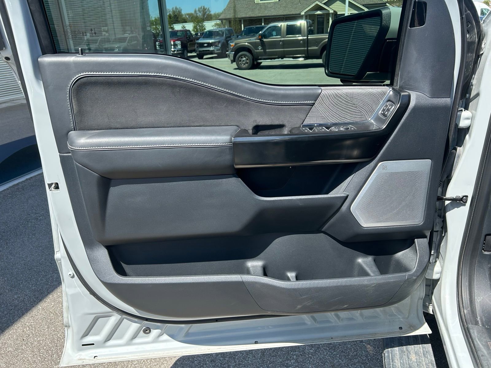 Used 2023 Ford F150 Platinum w/ Equipment Group 701A High AWD/4WD image 10