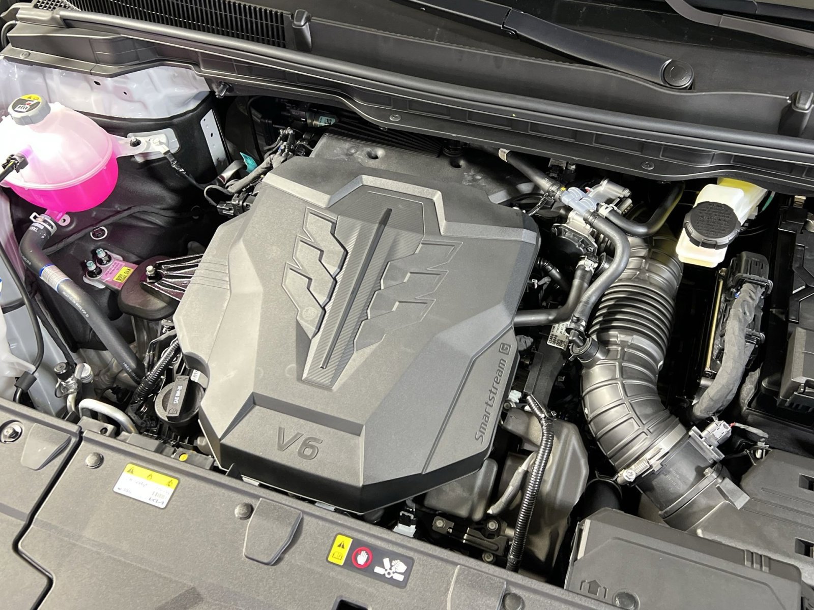 New 2026 Kia Carnival SX w/ SX Dark Edition Package image 28