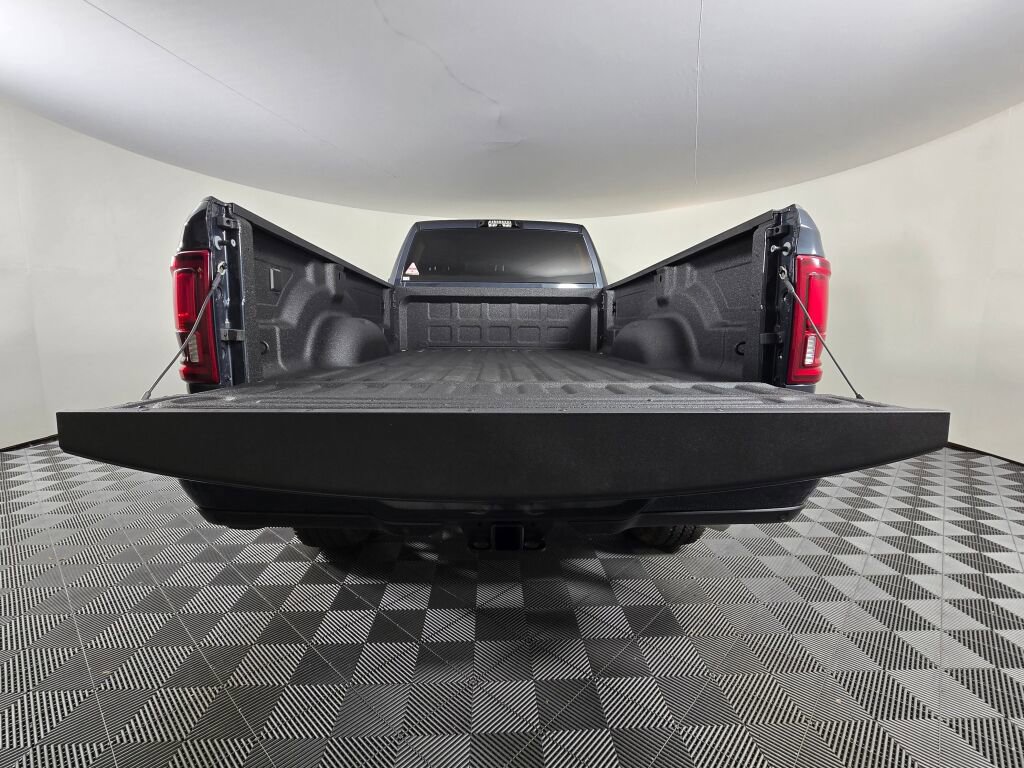 New 2025 RAM 3500 Big Horn image 14