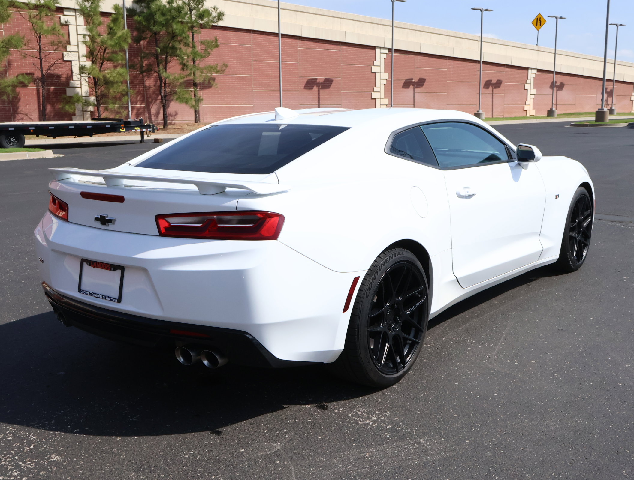 Used 2018 Chevrolet Camaro SS image 25