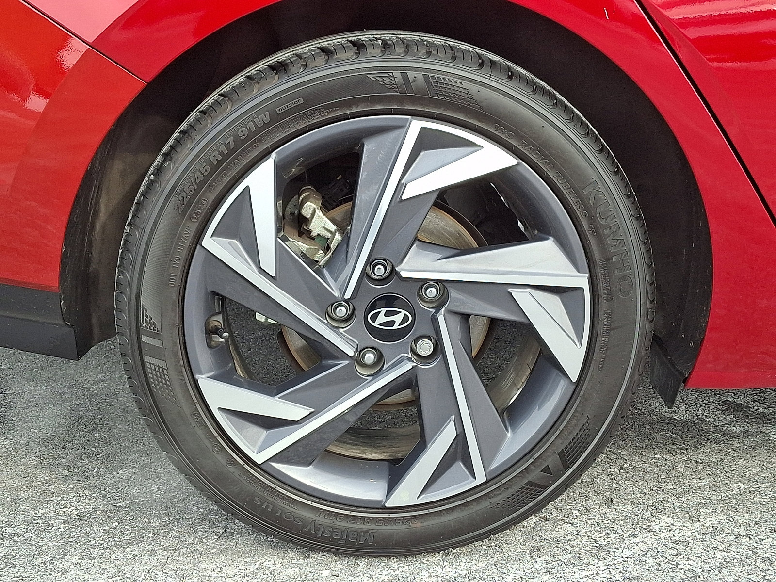 Used 2025 Hyundai Elantra SEL image 8