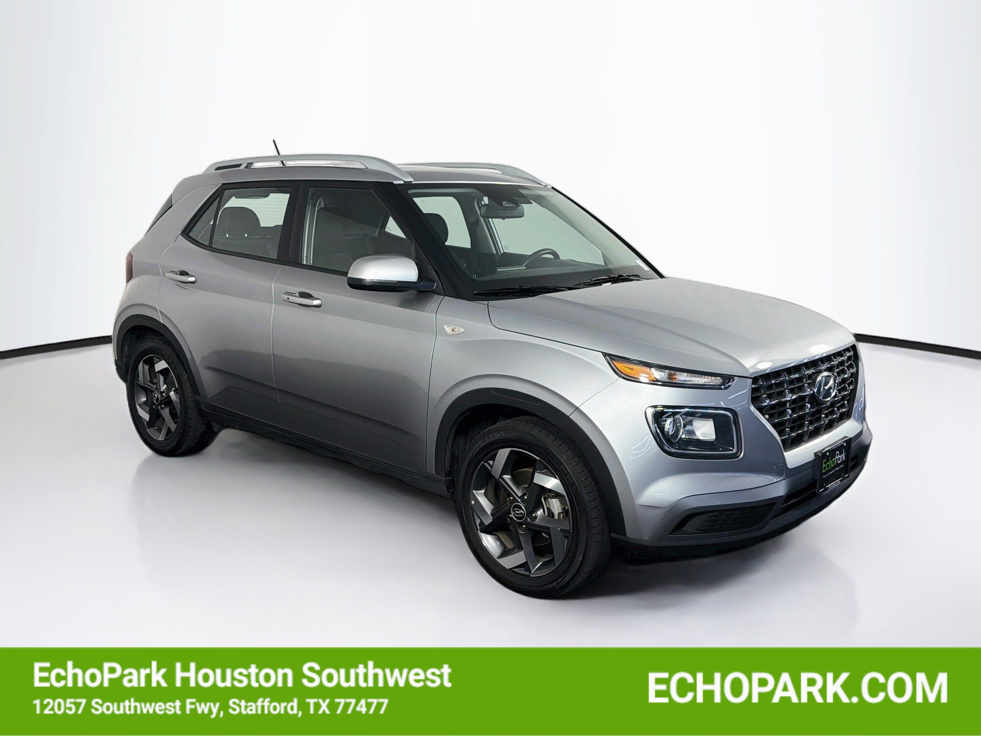 Used 2025 Hyundai Venue SEL