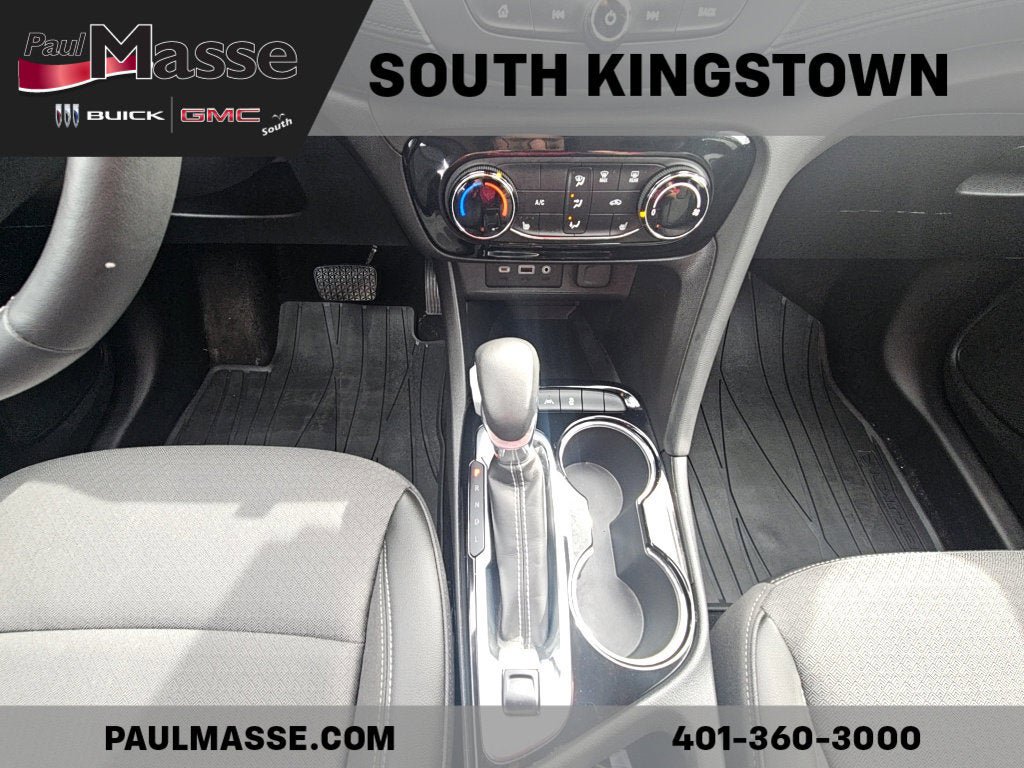 Used 2023 Buick Encore GX Preferred w/ Cold Weather Comfort Package AWD/4WD image 17