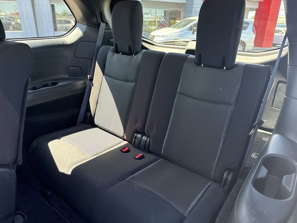 Used 2020 Nissan Pathfinder SV image 19