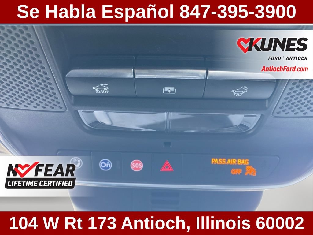 Used 2024 Chevrolet Traverse RS AWD/4WD image 48