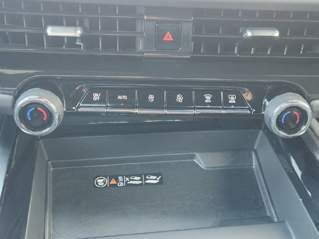 Used 2025 Chevrolet Tahoe LT AWD/4WD image 22