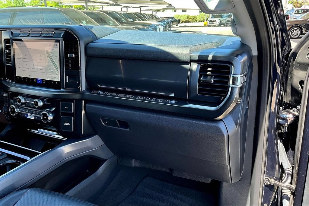 Used 2024 Ford F250 Lariat w/ Chrome Package AWD/4WD image 22