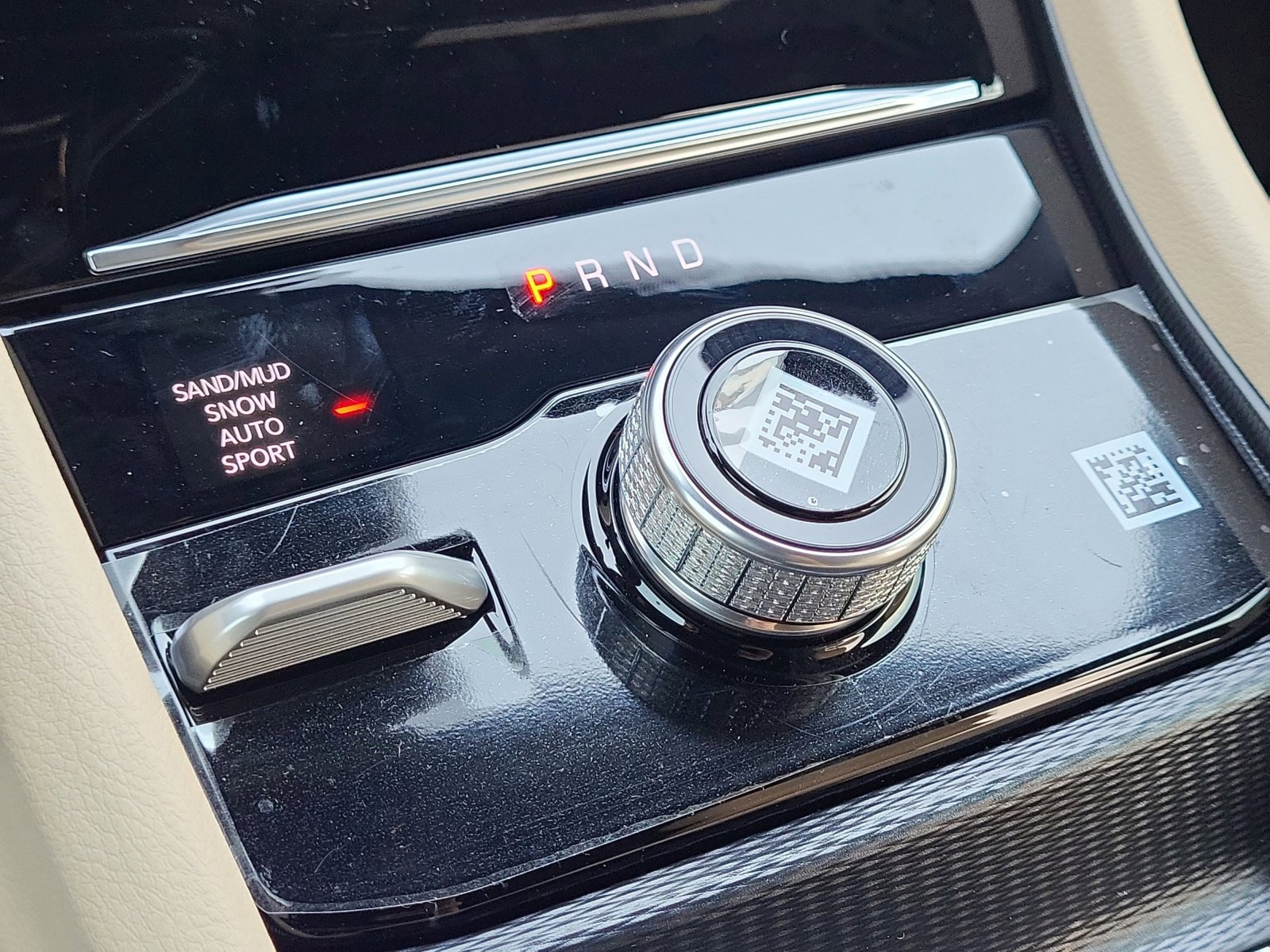 New 2025 Jeep Grand Cherokee L Limited w/ Black Appearance Package image 14