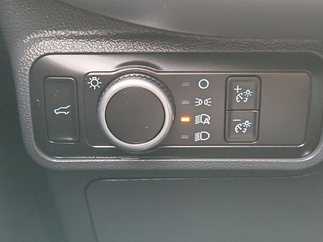 Used 2026 Ford Explorer Active RWD image 20