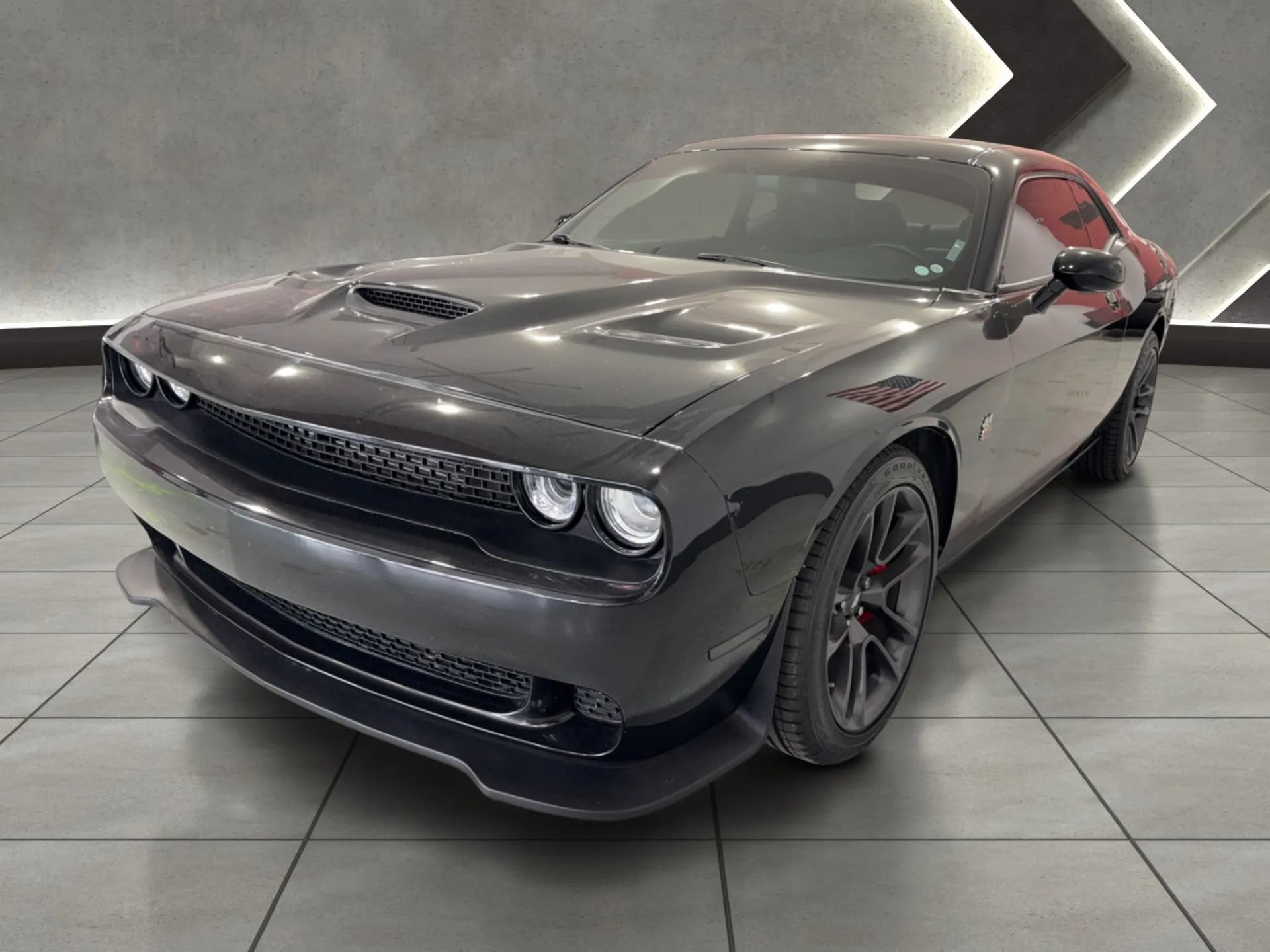 Used 2022 Dodge Challenger R/T Scat Pack w/ Plus Package RWD image 7