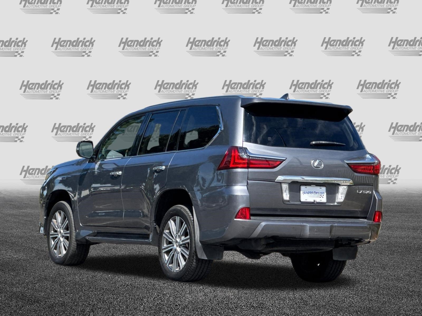 Used 2017 Lexus LX 570 4WD w/ Luxury Package image 7