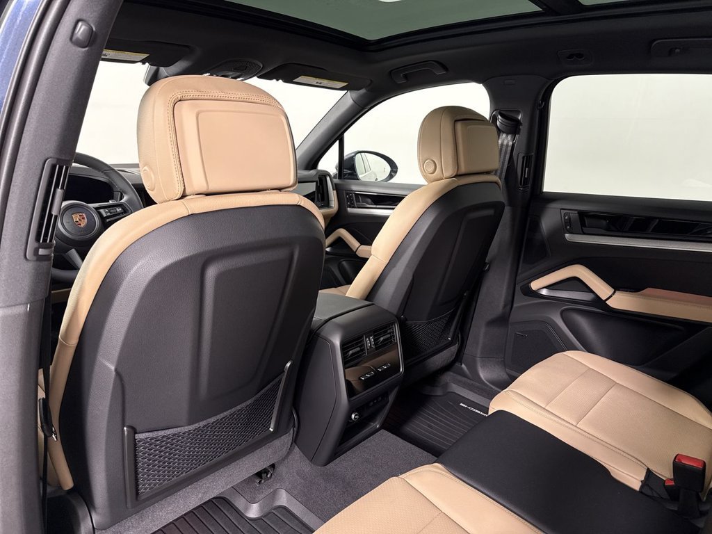 New 2026 Porsche Cayenne AWD/4WD image 25