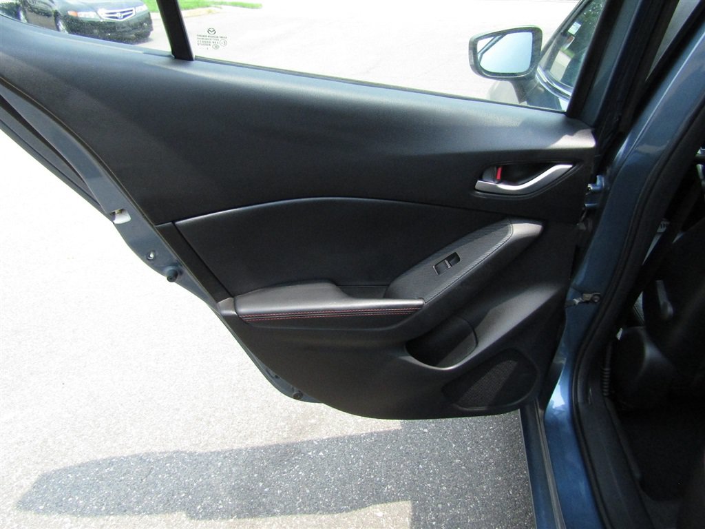 Used 2014 MAZDA MAZDA3 i Grand Touring FWD image 19