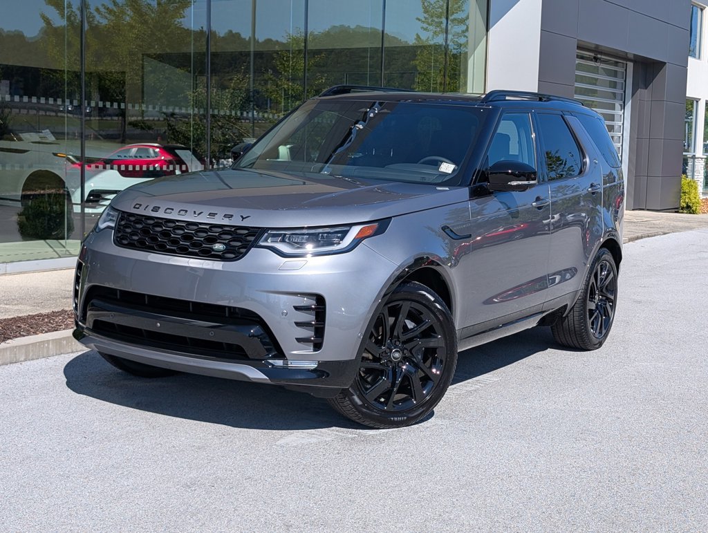 Used 2025 Land Rover Discovery Dynamic SE AWD/4WD image 1