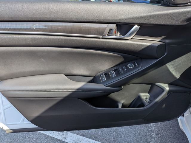 Used 2022 Honda Accord Sport image 10