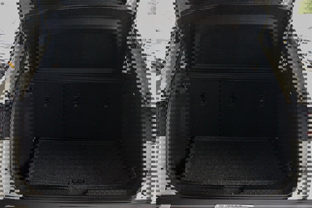 New 2025 Volkswagen ID.4 Pro image 23