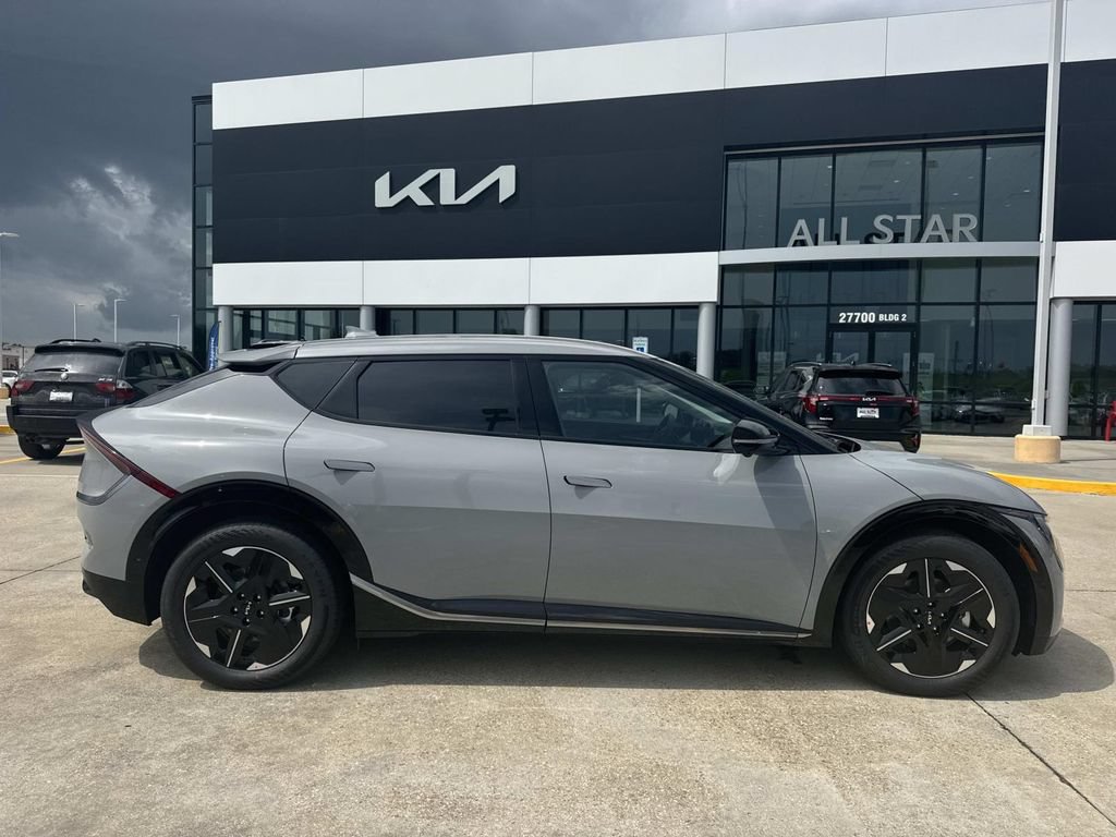 New 2026 Kia EV6 Wind AWD/4WD image 9