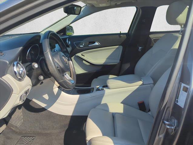Used 2018 Mercedes-Benz GLA 250 image 15