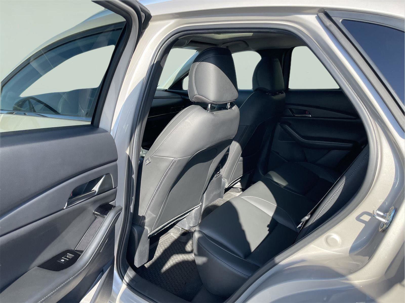 Used 2024 MAZDA CX-30 AWD 2.5 S w/ Preferred Package image 14