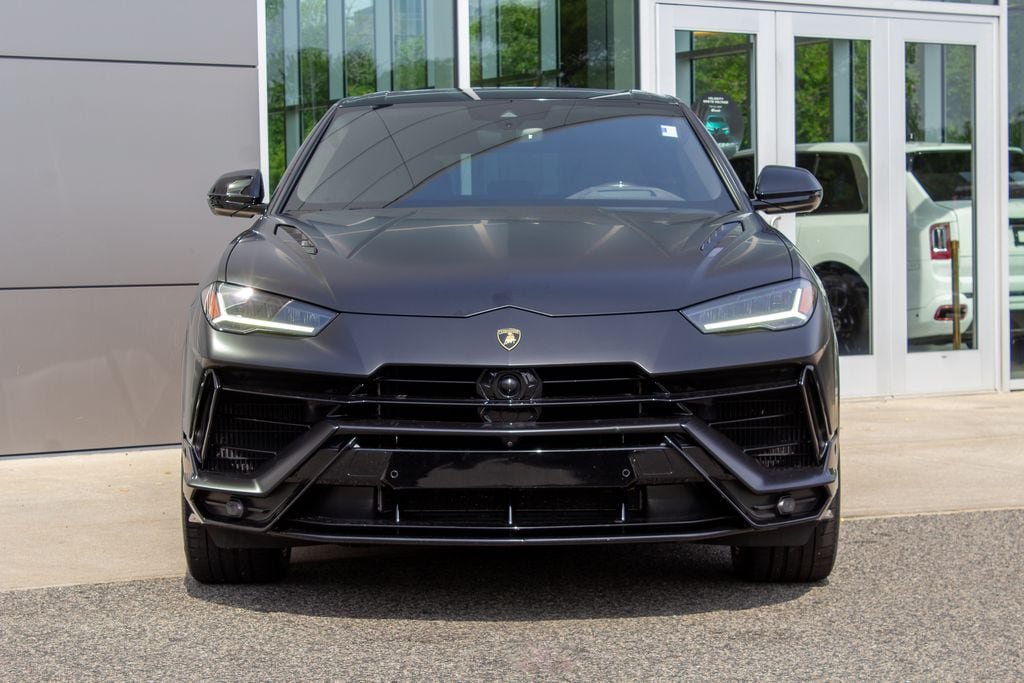 Used 2023 Lamborghini Urus S AWD/4WD image 2