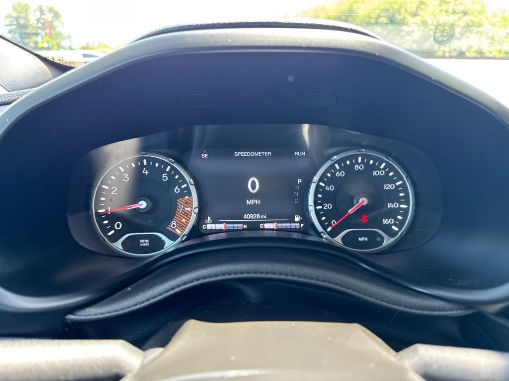 Used 2022 Jeep Renegade Trailhawk AWD/4WD image 16