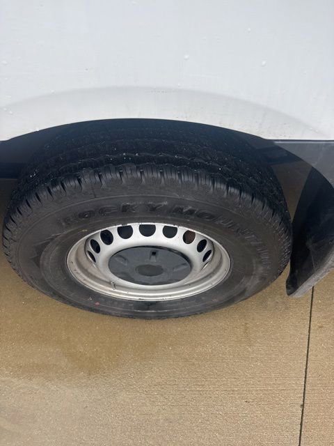 Used 2021 Freightliner Sprinter 2500 image 4