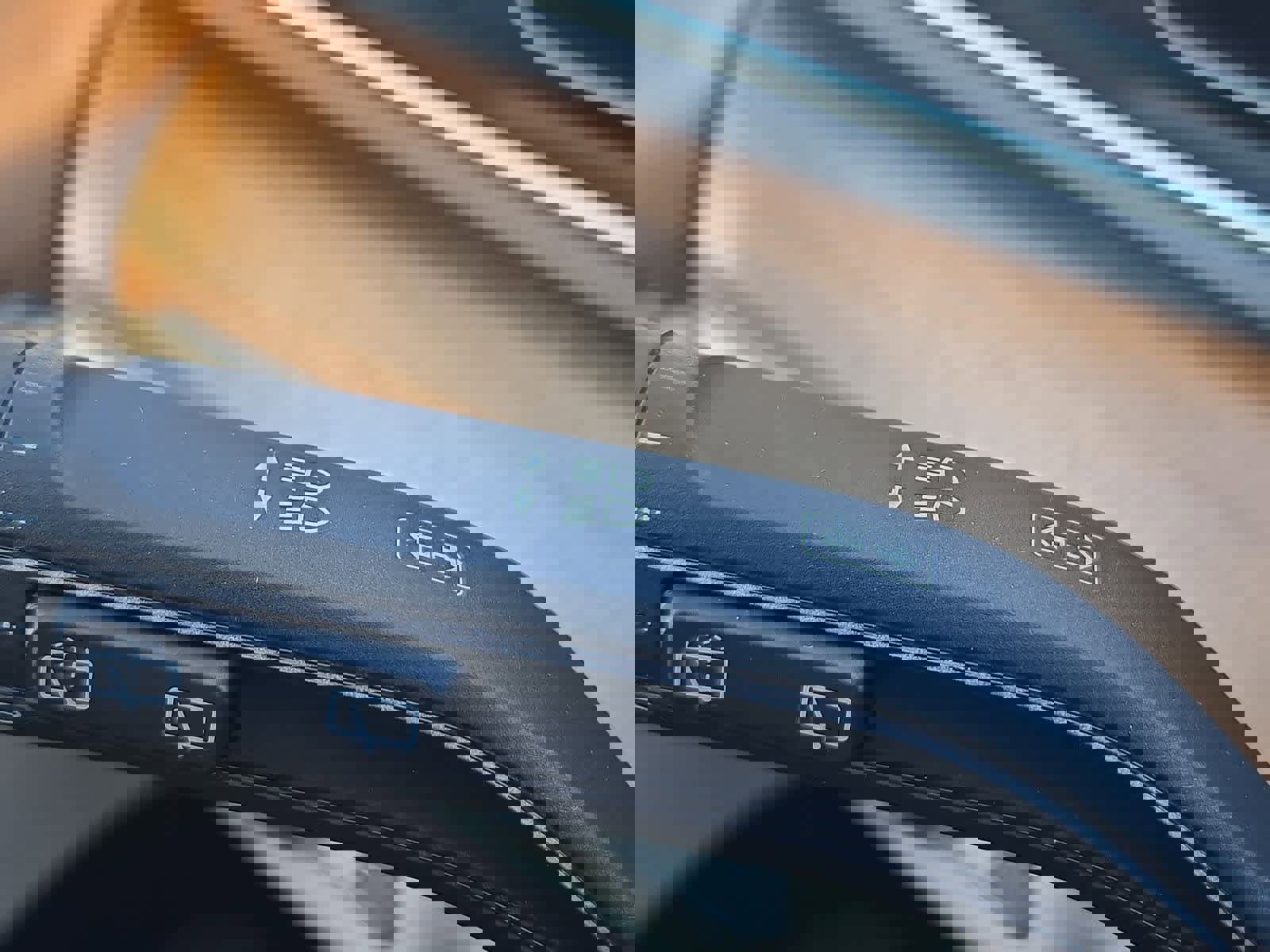 Used 2024 Mercedes-Benz GLE 450 4MATIC image 25