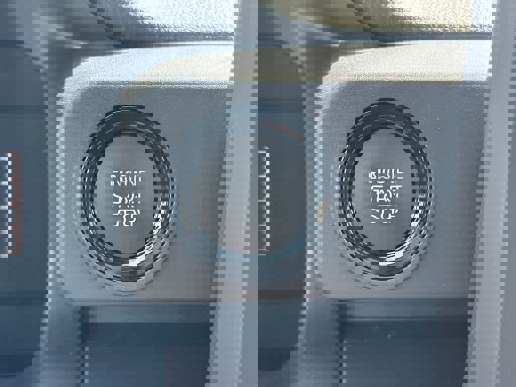 Used 2025 Toyota Tacoma SR5 w/ SR5 Upgrade Package image 18