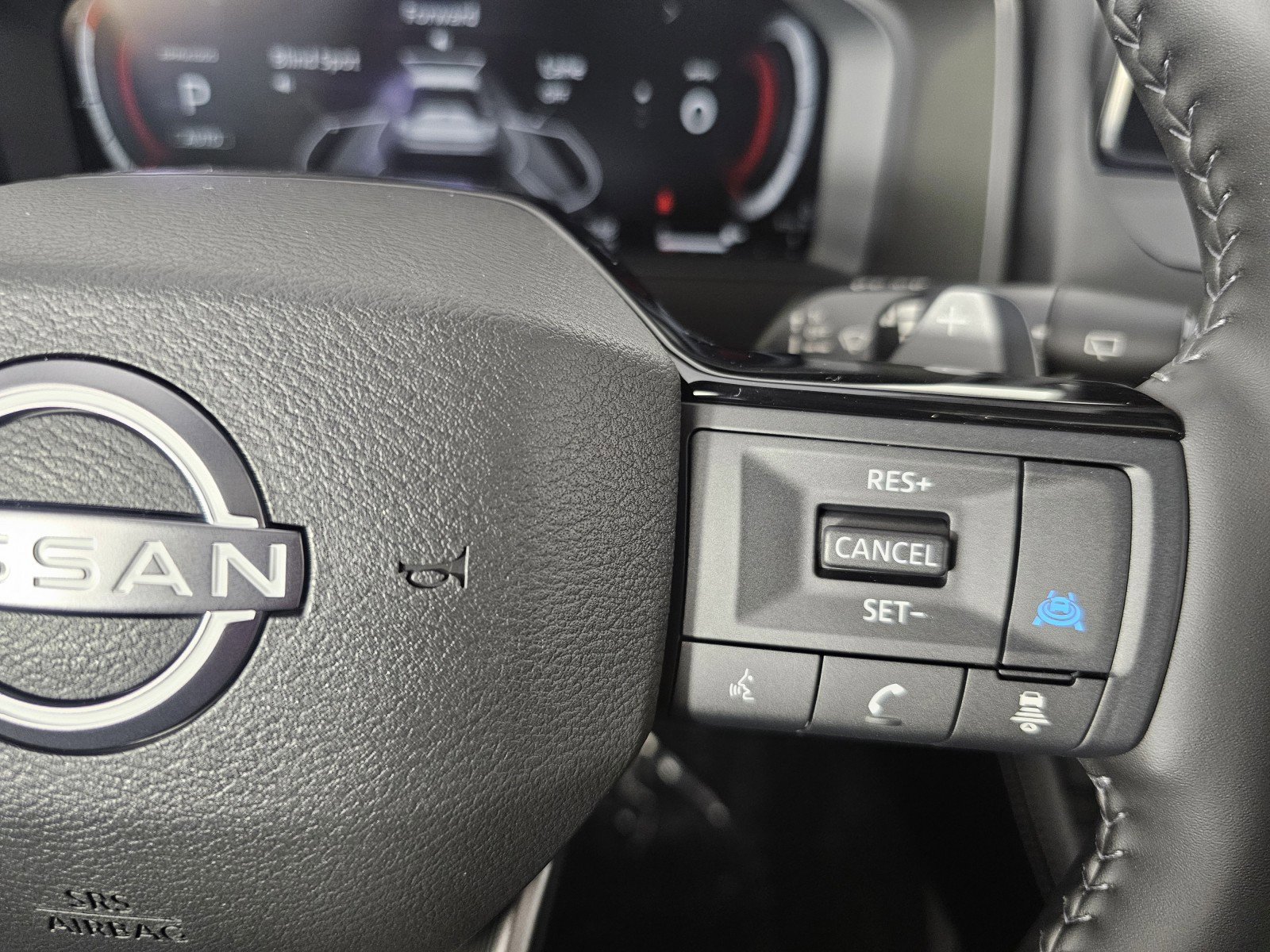 New 2026 Nissan Rogue Platinum image 29