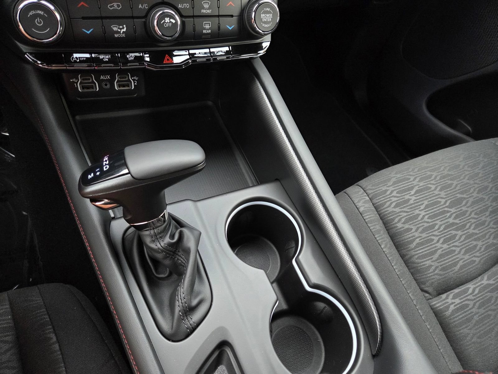 New 2026 Dodge Durango GT w/ Blacktop Package RWD image 11