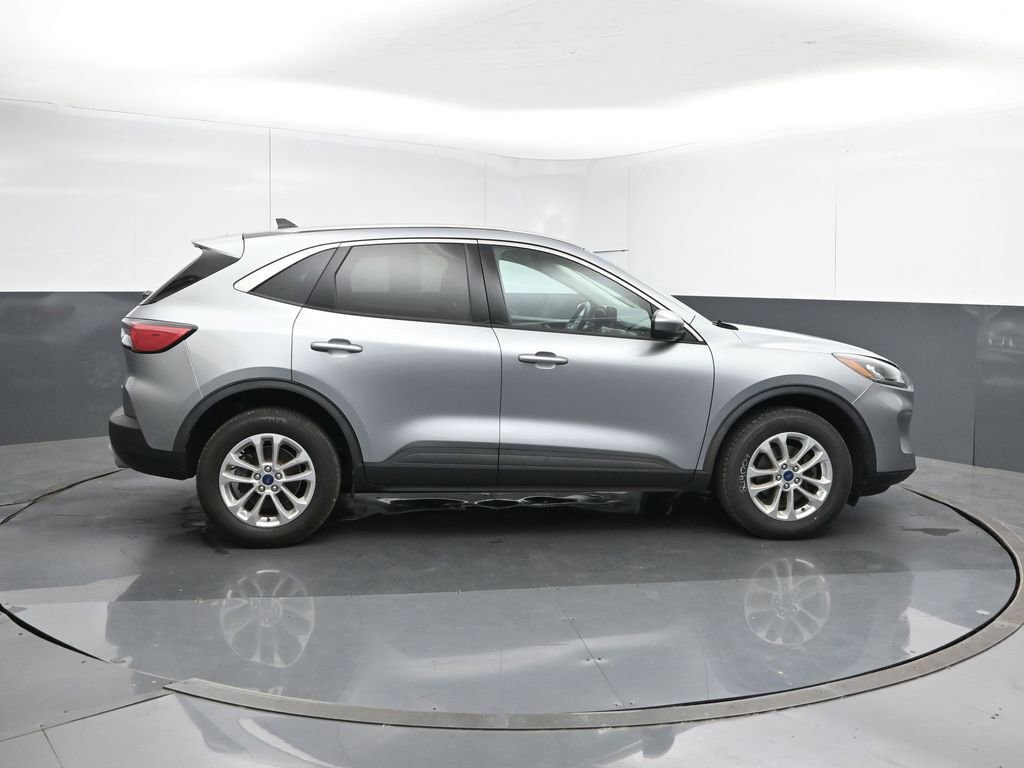 Used 2021 Ford Escape SE image 6
