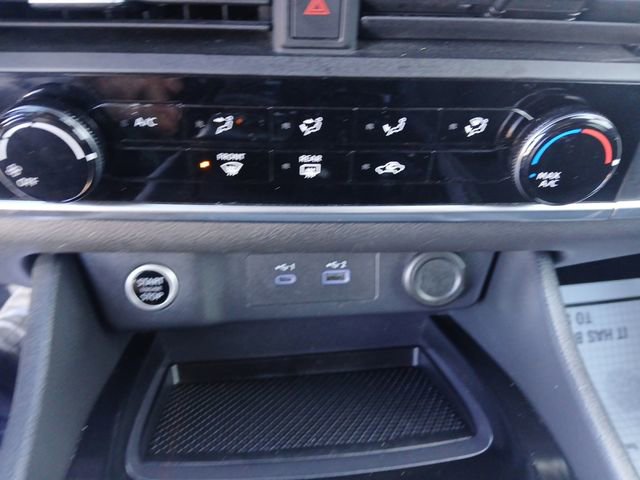 Used 2023 Nissan Rogue S image 23