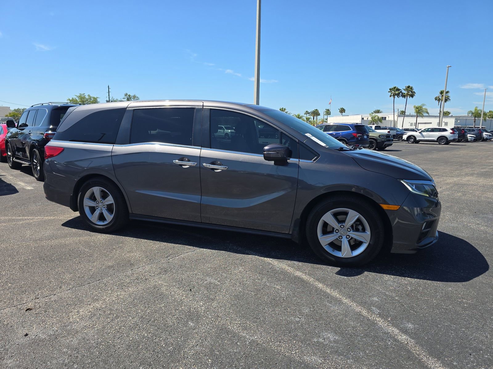 Used 2020 Honda Odyssey EX image 2