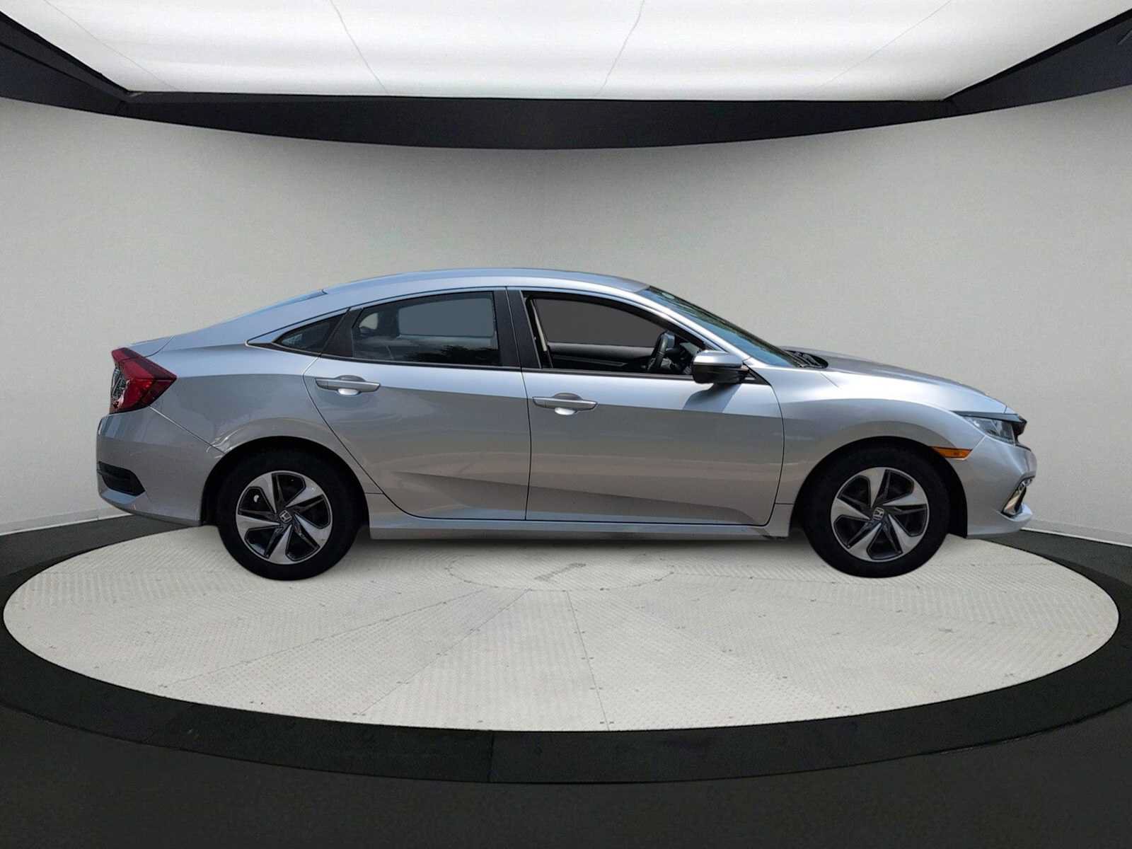 Used 2020 Honda Civic LX image 9