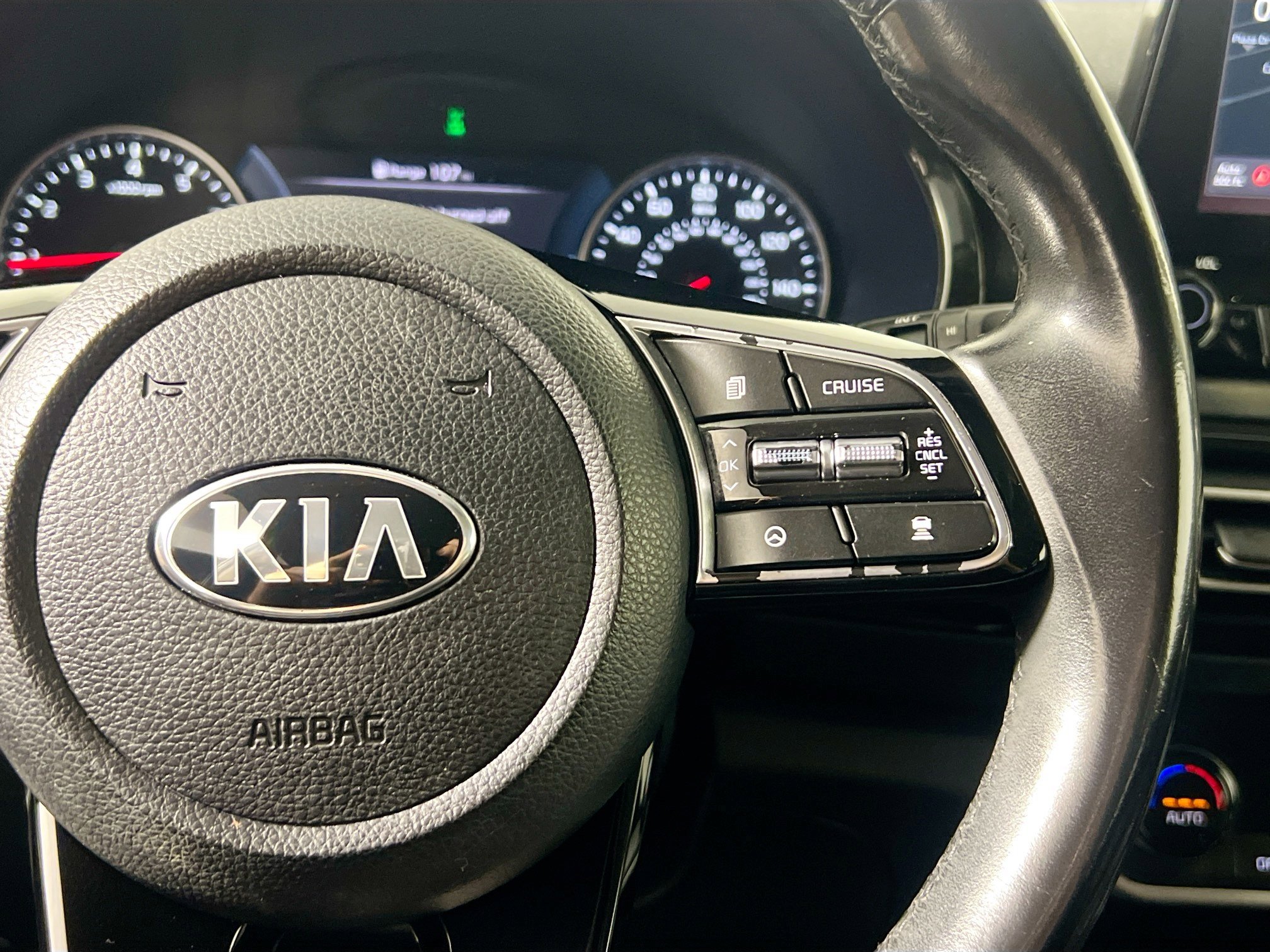 Used 2021 Kia Seltos SX w/ SX Sunroof Package image 19