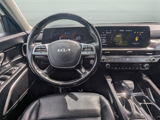 Certified 2023 Kia Telluride S w/ S Sunroof Package FWD image 15
