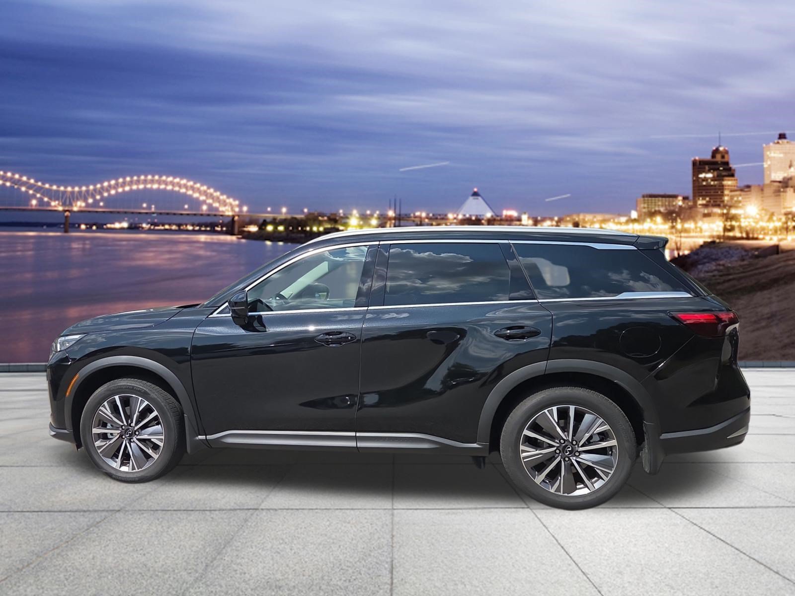 Used 2027 INFINITI QX60 Luxe w/ Cargo Package FWD image 3