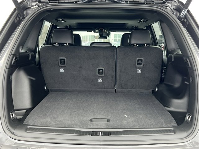 New 2025 Jeep Grand Cherokee Altitude image 34